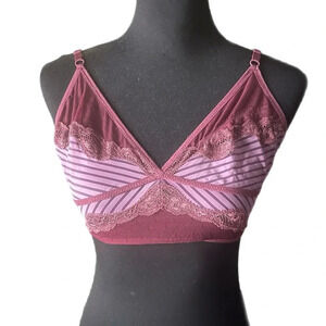 Size Large Color Purple Bra